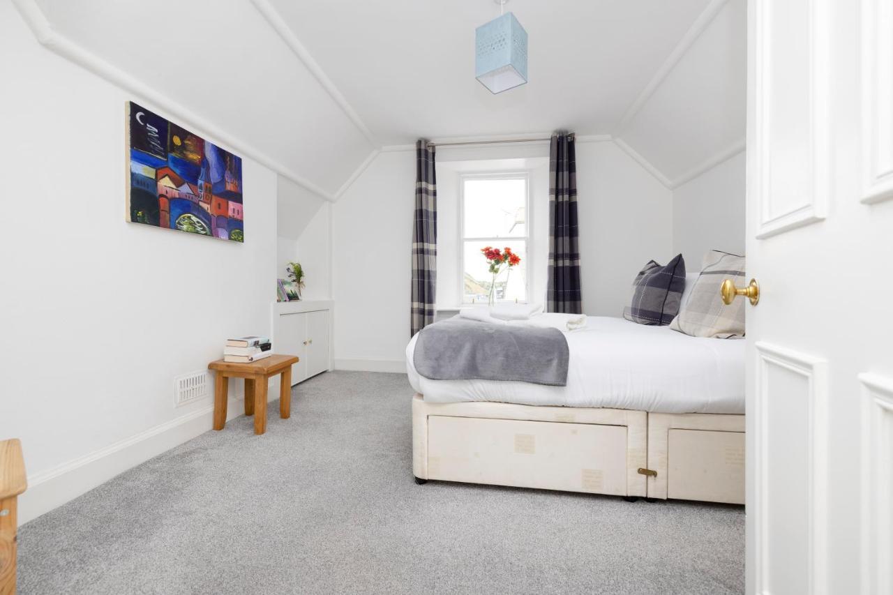 Joivy Cosy Flat In The Heart Of Edinburgh Lägenhet Exteriör bild